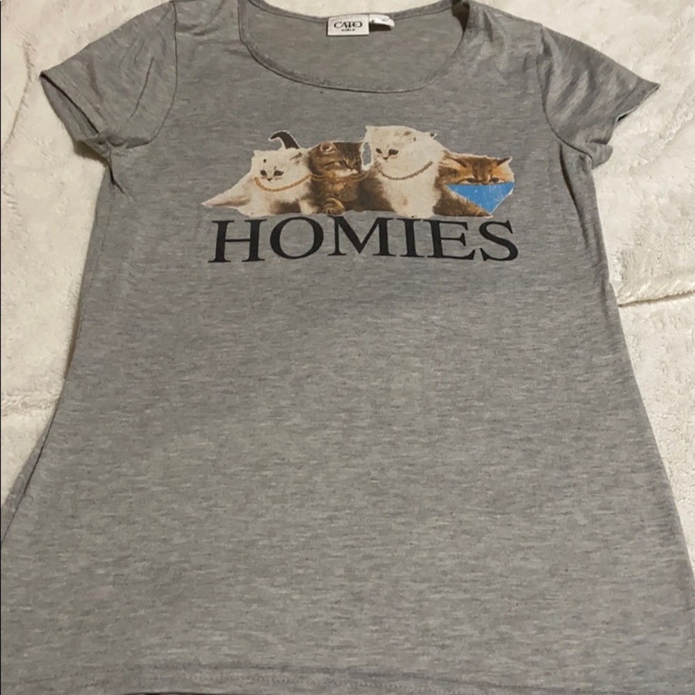 Girls Pullover Top. EUC